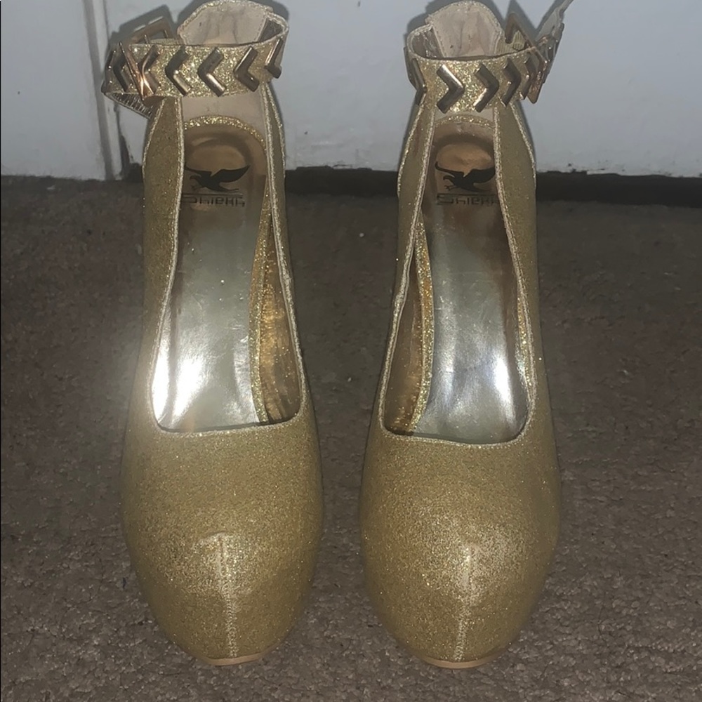 Gold Sparkly High Heels